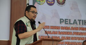 Pj. Bupati Richard Arnaldo Resmi Tutup Pelatihan Huru Hara Bagi 33 Anggota Dalmas Satpol PP Parigi Moutong